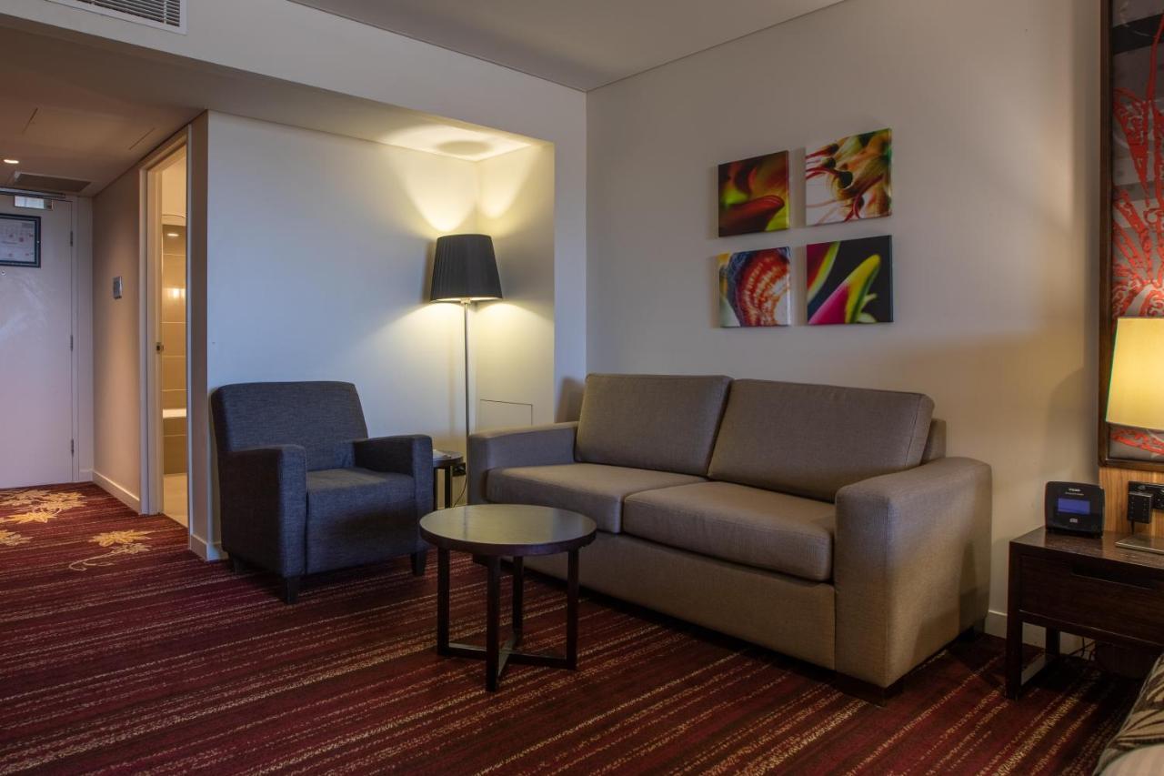 Mantra Gladstone Aparthotel Екстериор снимка