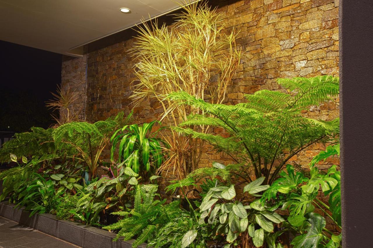 Mantra Gladstone Aparthotel Екстериор снимка